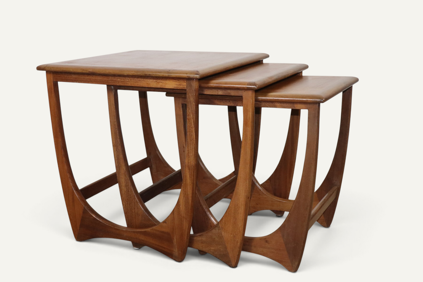 Tables gigognes en teck G-Plan, années 60