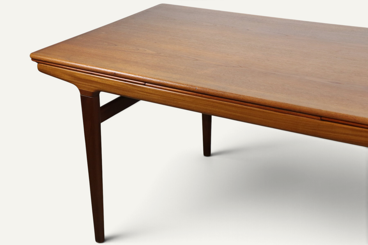 Table de repas scandinave extensible de Johannes Andersen en teck - 1960