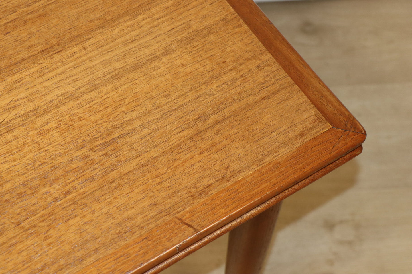 Table de repas extensible scandinave danoise en teck, 1960