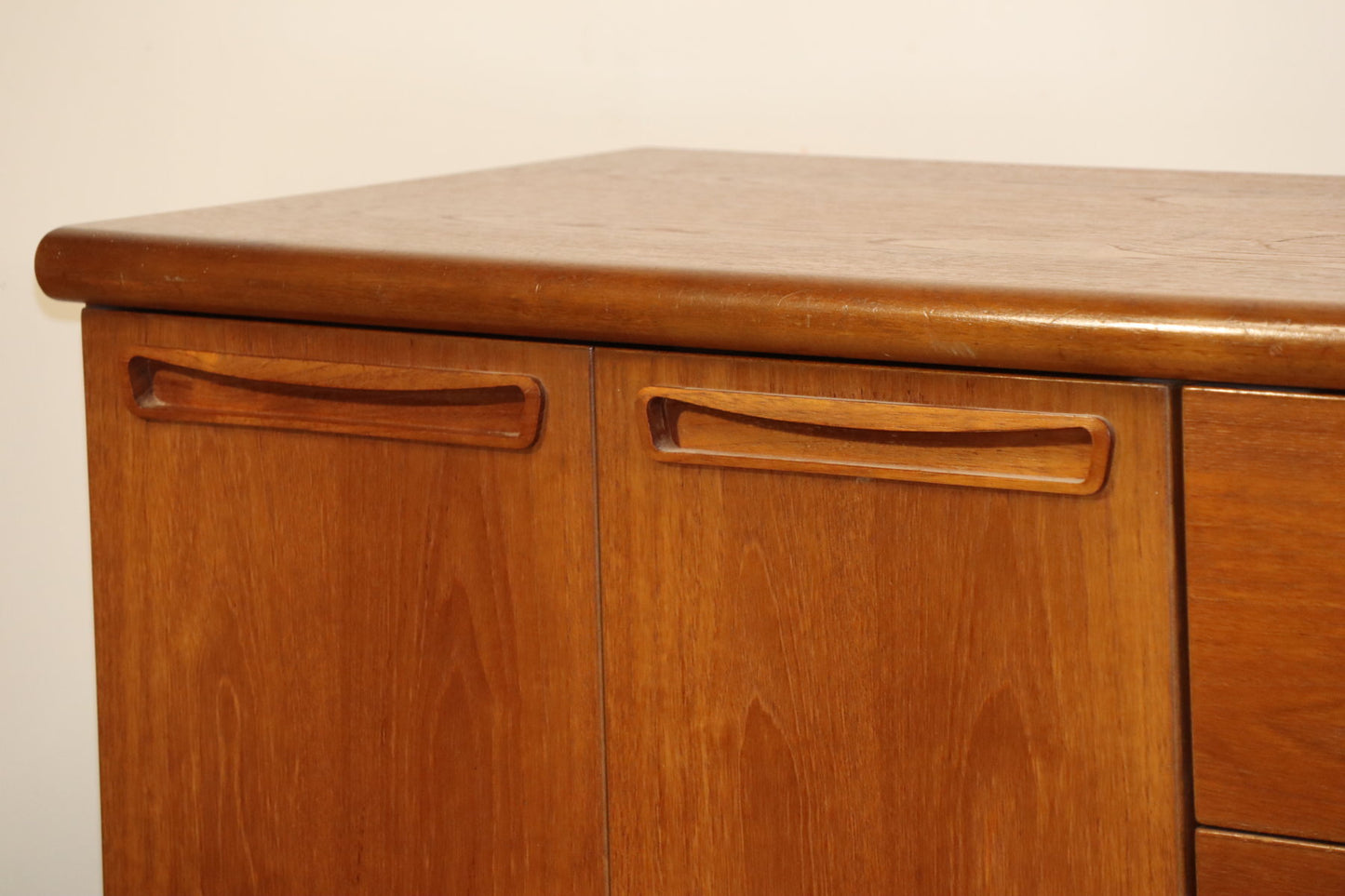 Enfilade basse Meredew en teck, 1960