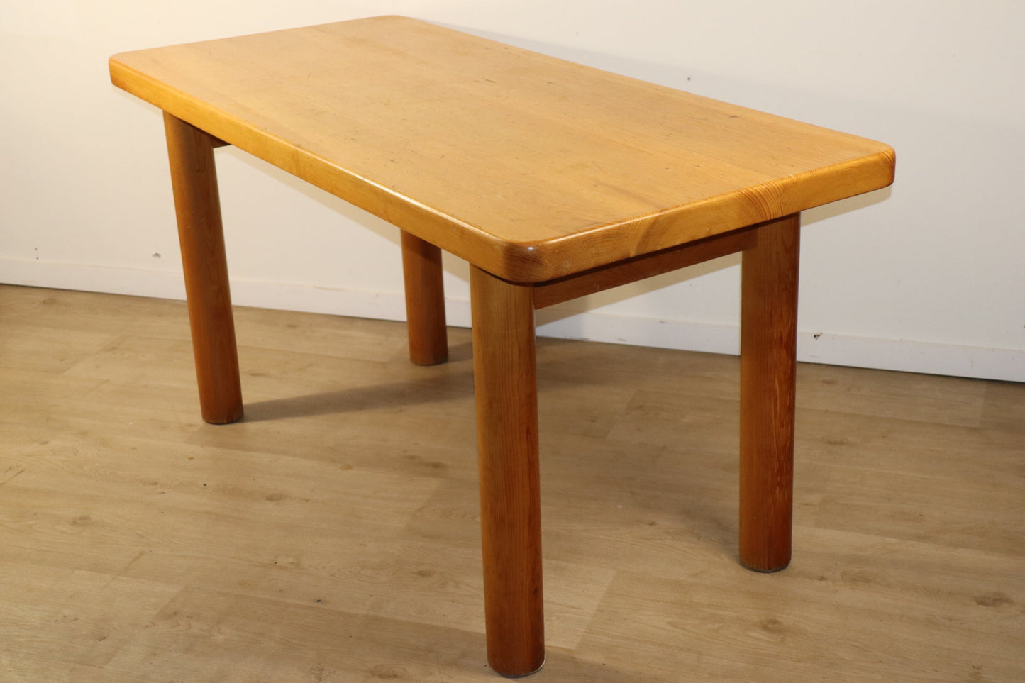 Table René Martin en pin massif moderniste, 1960