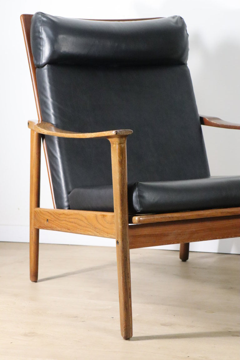 Paire de fauteuils scandinave en teck et skai, 1960