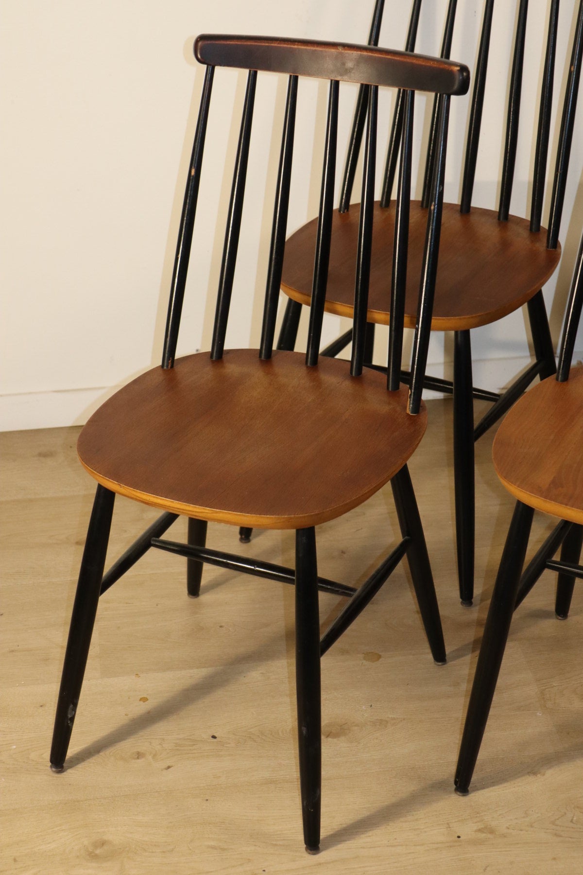 Série de 4 chaises vintage en bois, 1960