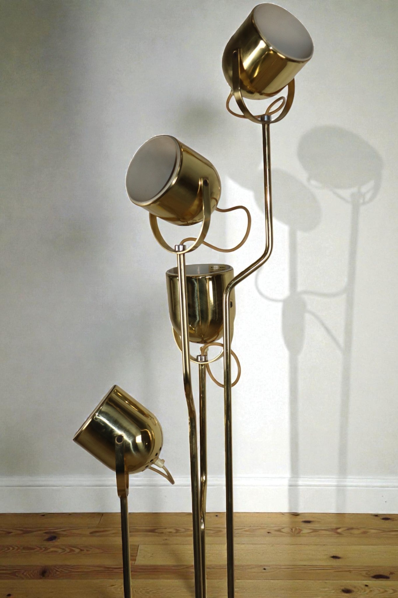 Lampadaire vintage Goffredo Reggiani en métal doré - Années 70