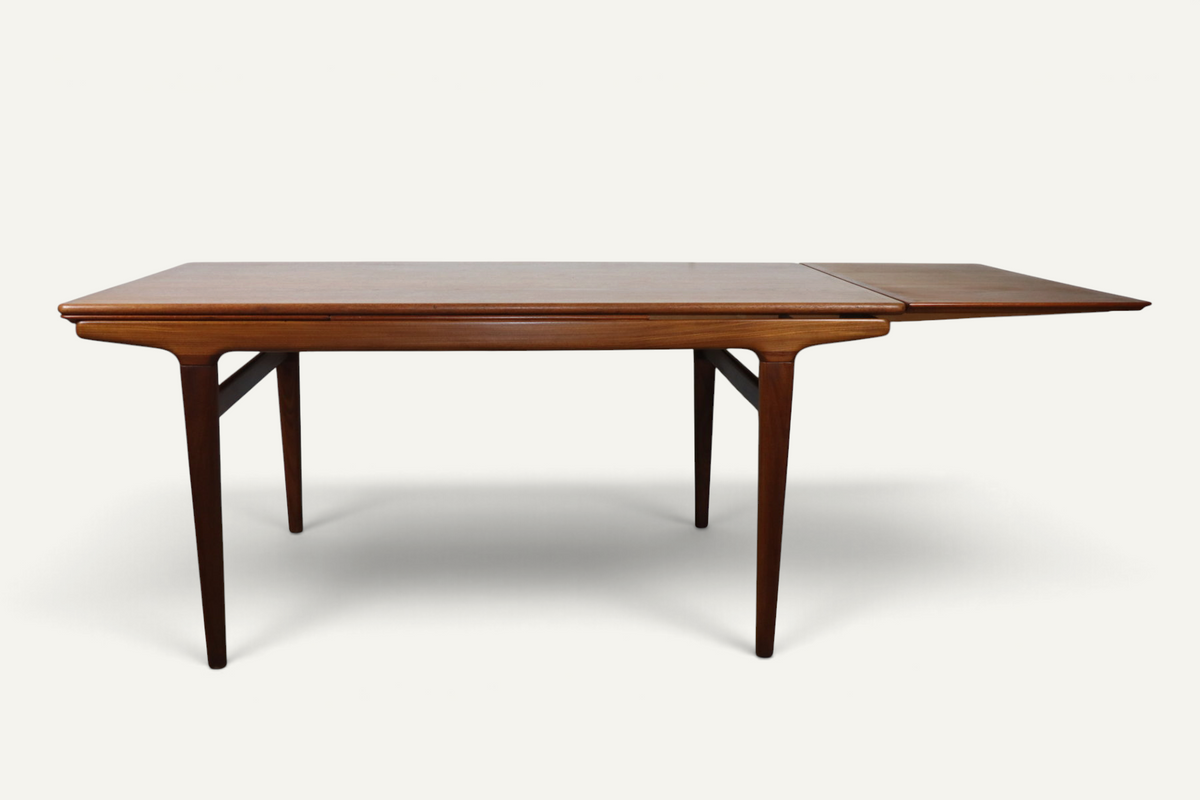 Table de repas scandinave extensible de Johannes Andersen en teck - 1960