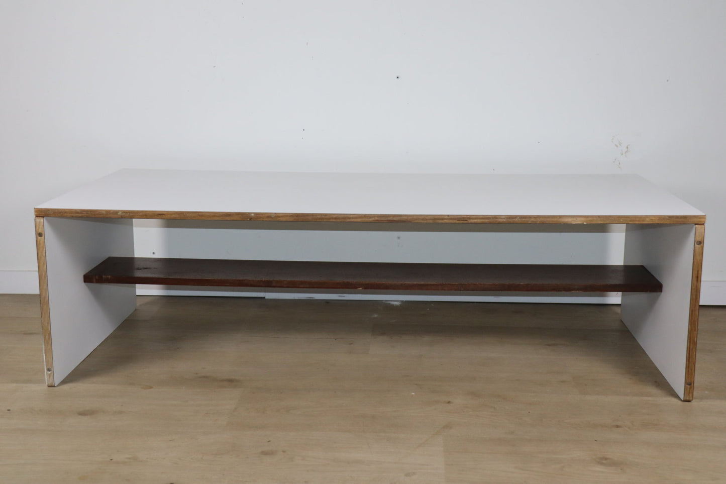 Table basse évolutive Pierre Guariche – La Plagne – Années 70