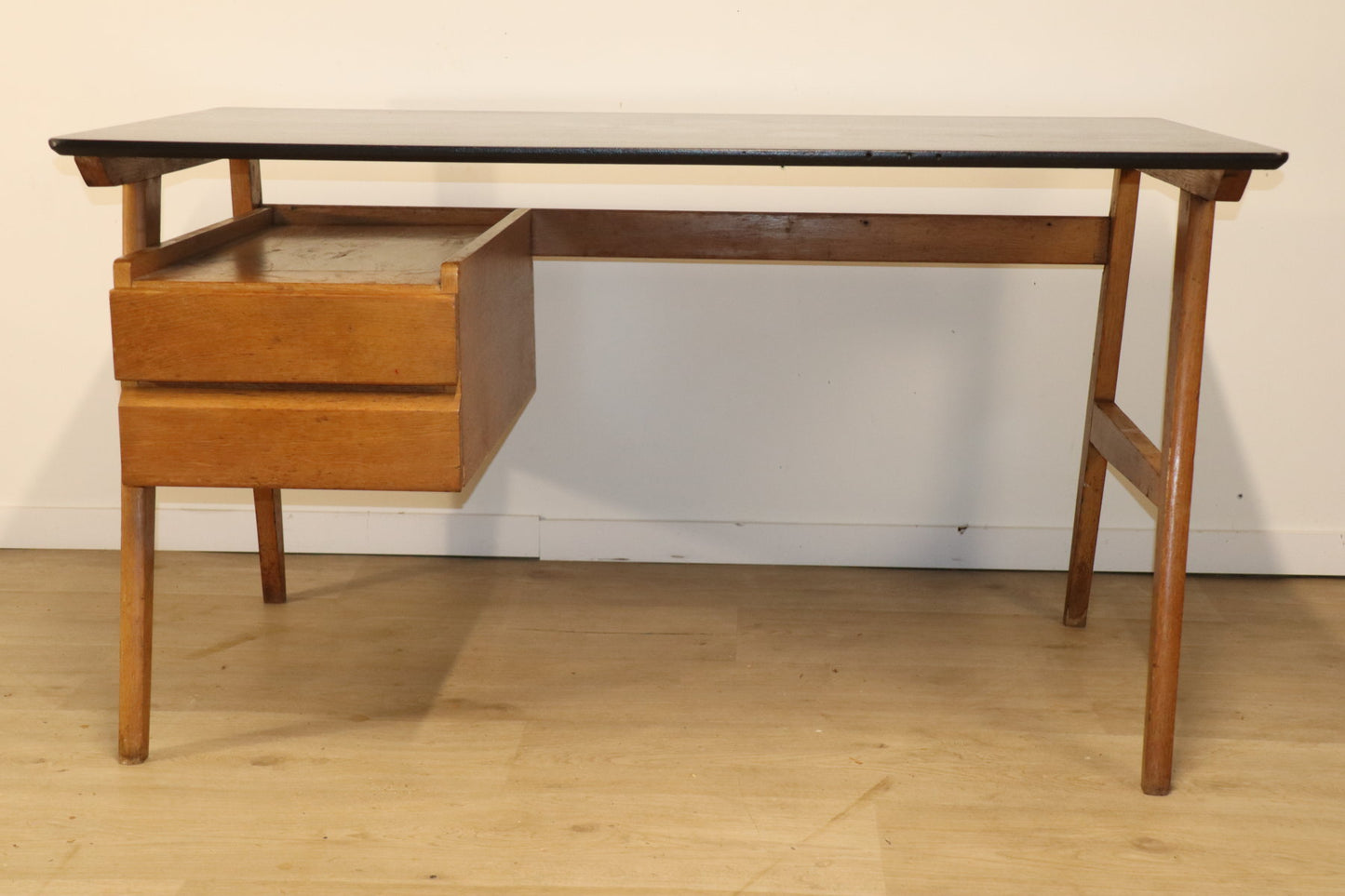 Bureau vintage en chêne, années 50