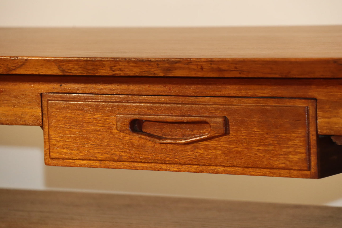 Table basse scandinave en teck années 60