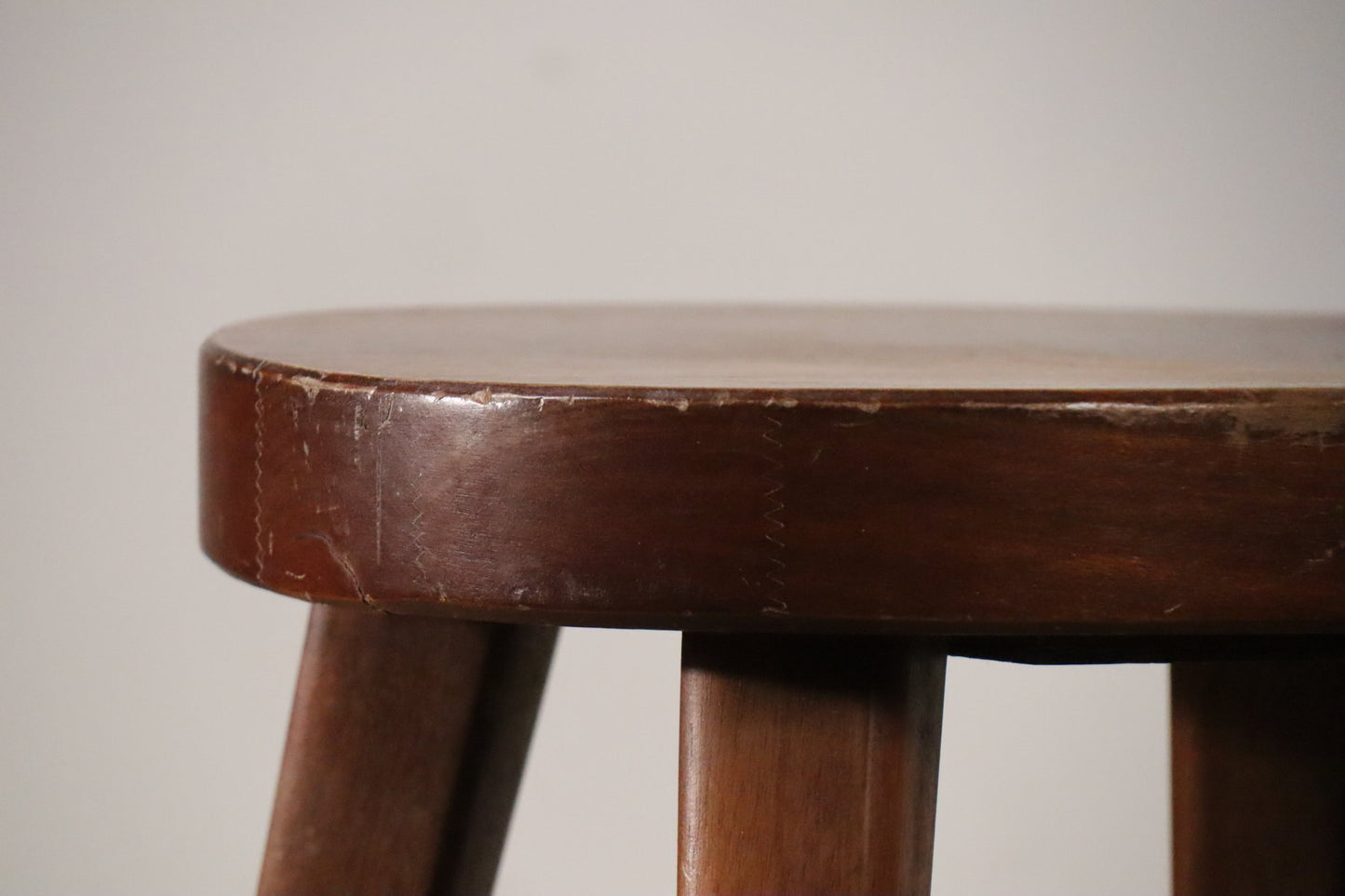 Chaise en acajou par Christian Durupt - Méribel – 1960