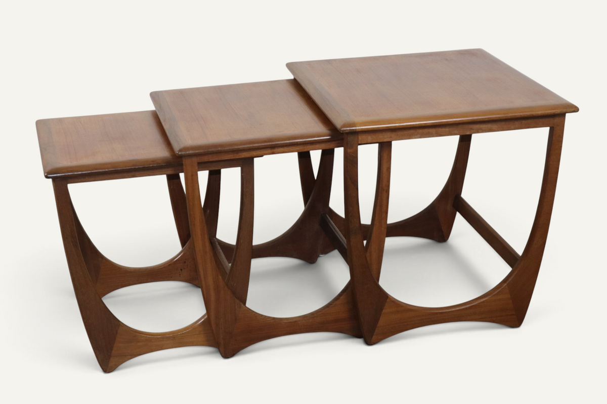 Tables gigognes en teck G-Plan, années 60