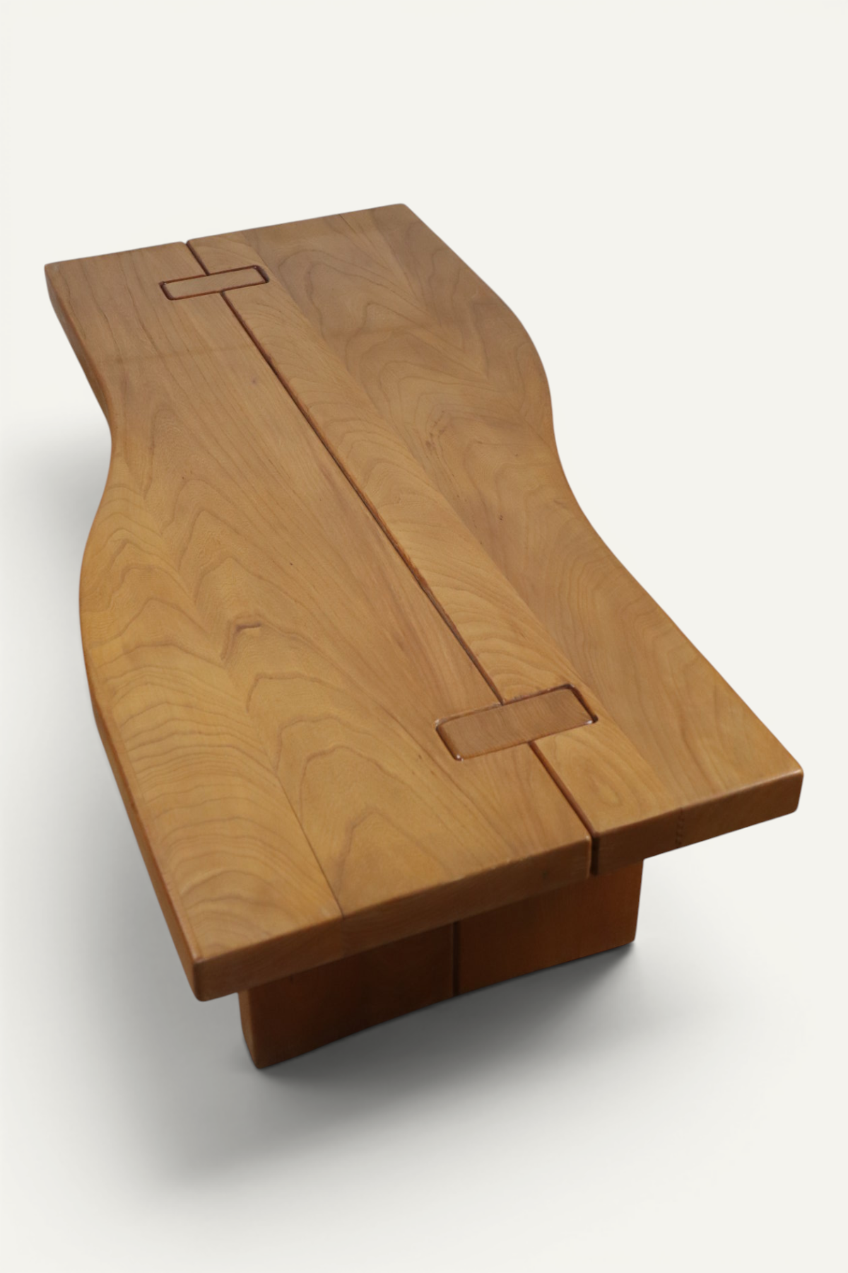 Table basse Regain en orme massif - Années 1970