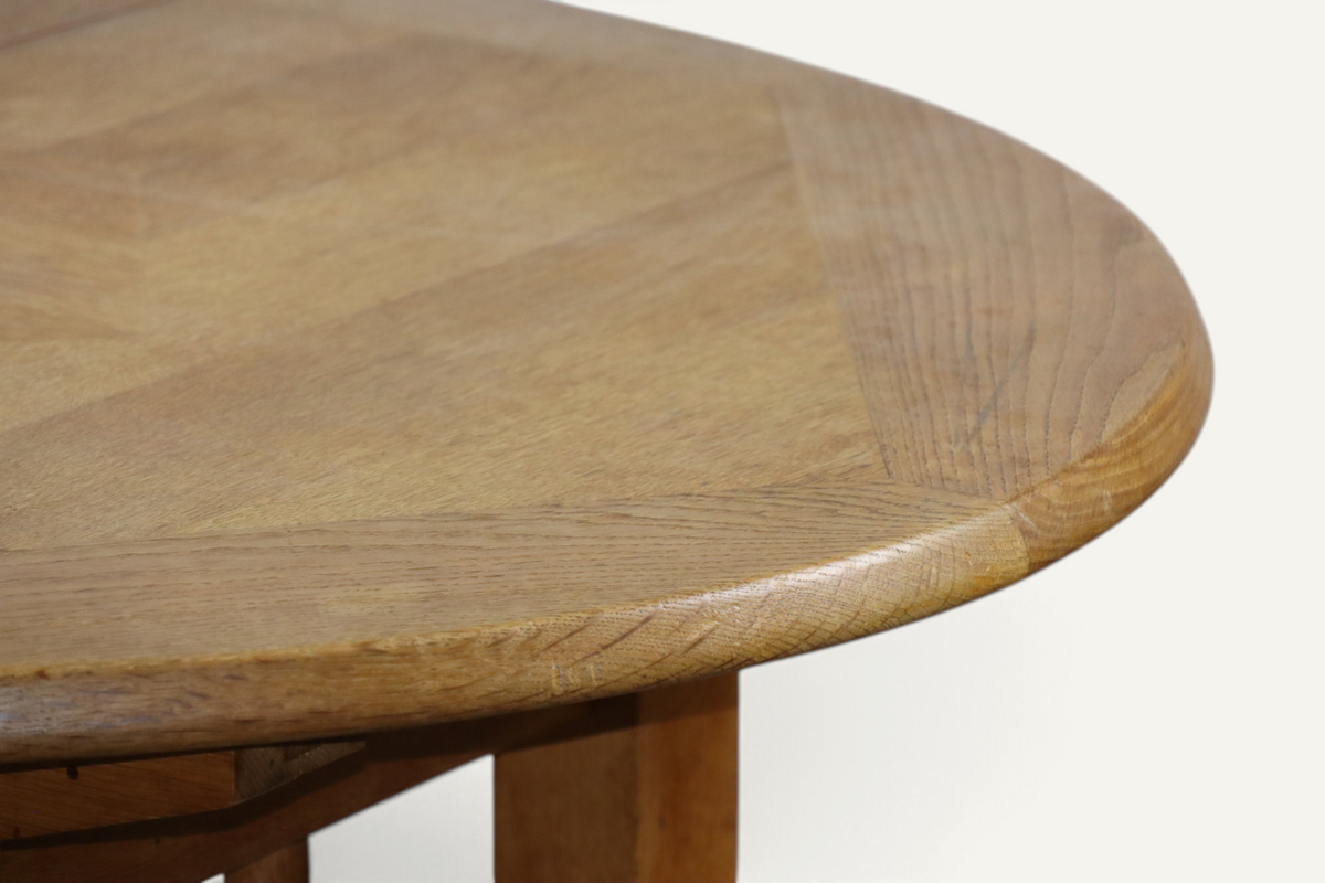 Table de repas extensible en chêne par Guillerme et Chambron - Années 1960