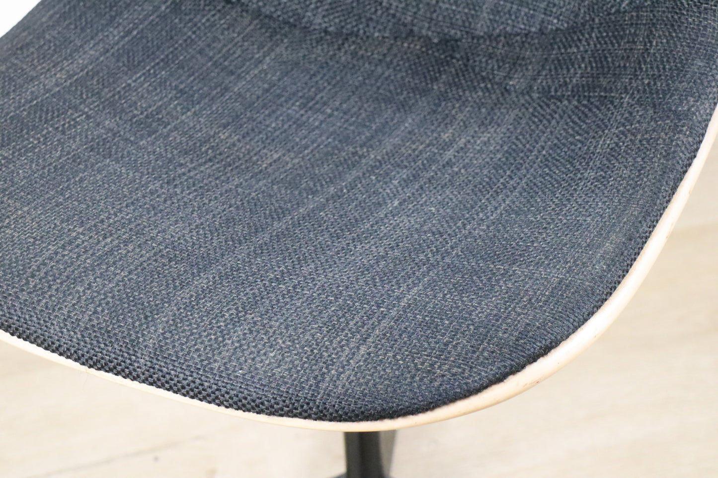 Chaise Eames Herman Miller - Fibre de verre pivotante réglable – 1960