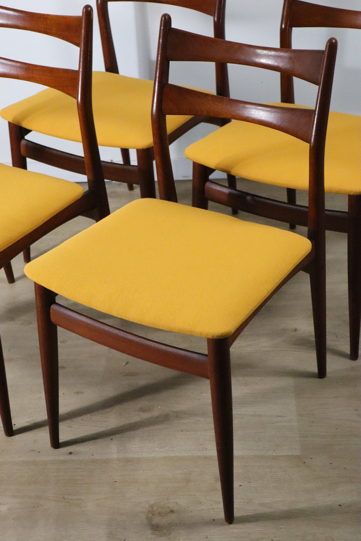 Série de 4 chaises scandinave édition Swiss Teak, 1960