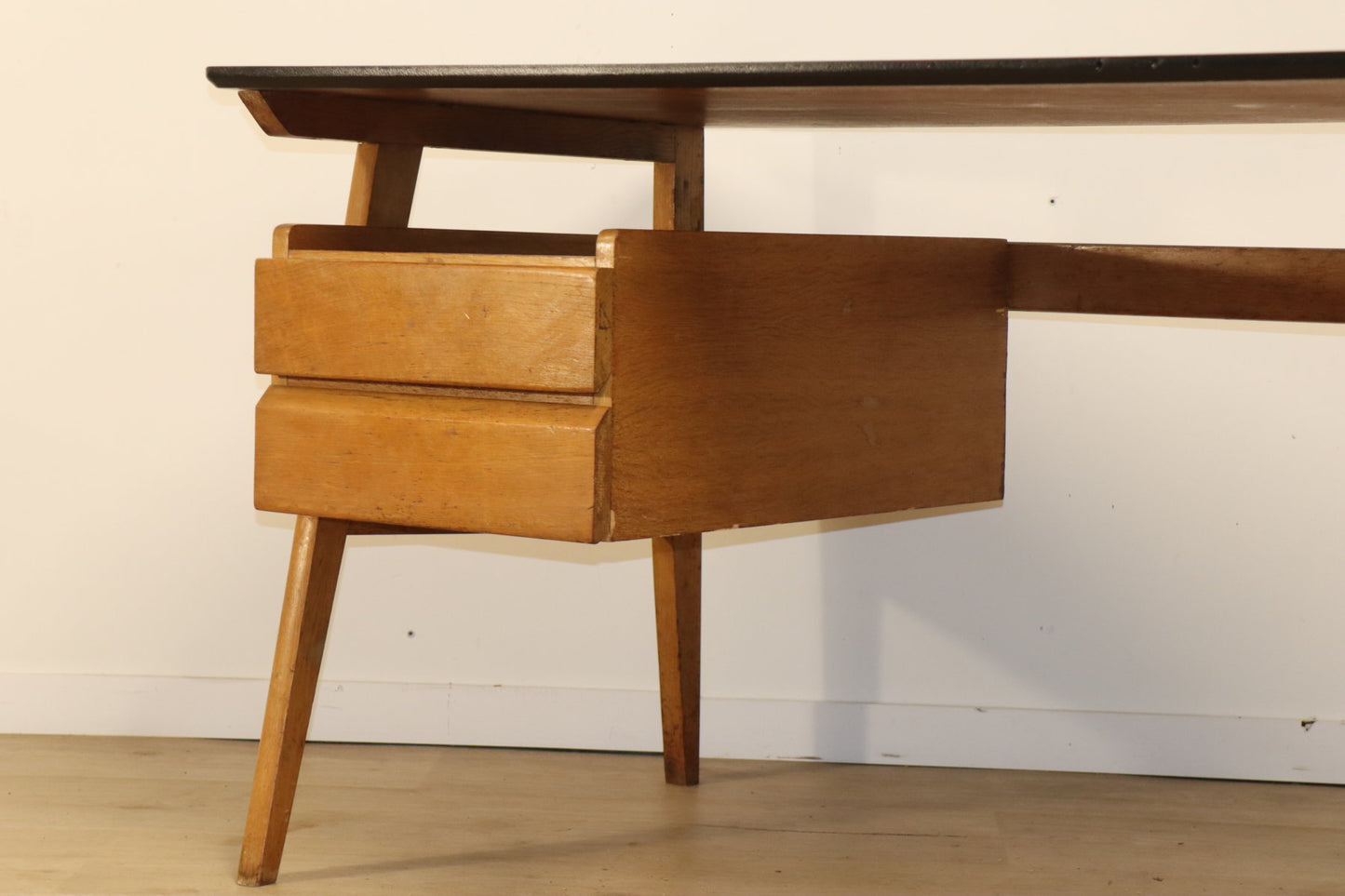 Bureau vintage en chêne, années 50