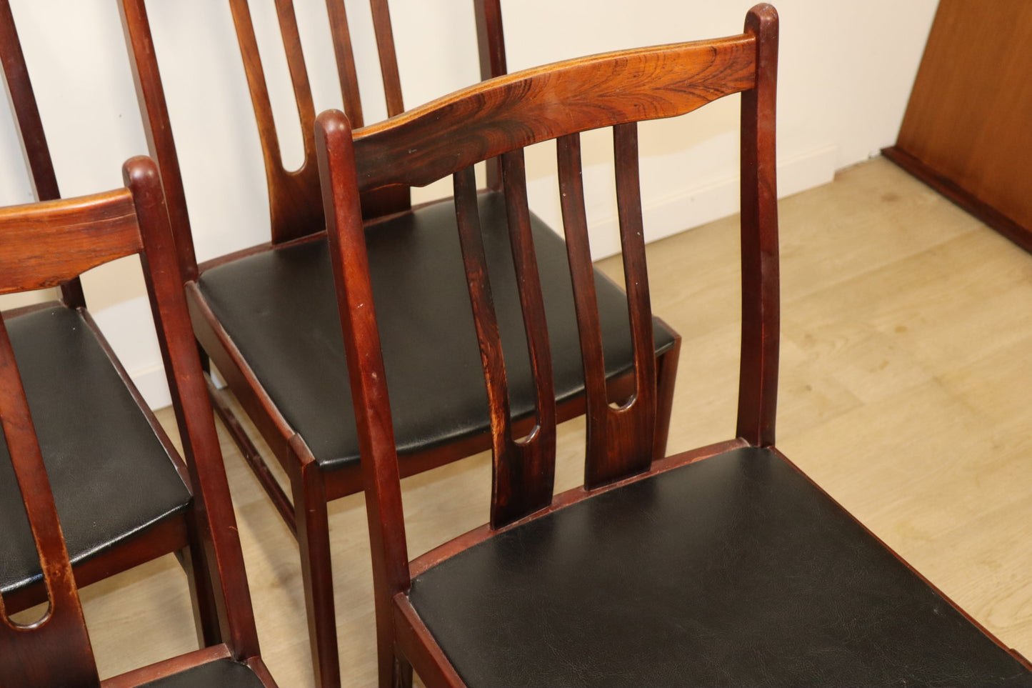 Série de 6 chaises scandinave en palissandre, 1960