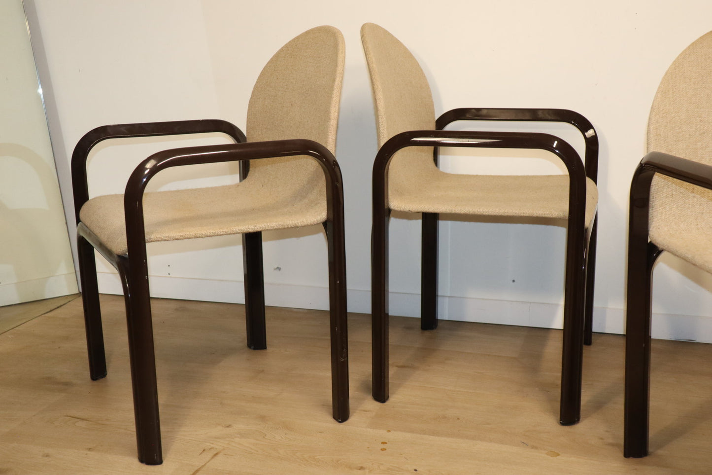 Ensemble de 4 chaises par Gae Aulenti pour Knoll