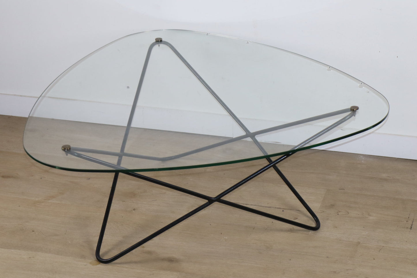 Table basse “Jasmin” par Florent Lasbleiz – édition Airborne, années 50